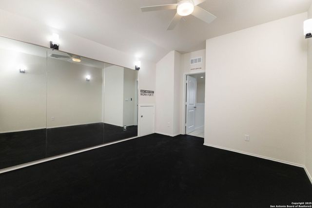 353 Aberdeen, Boerne, TX 78015