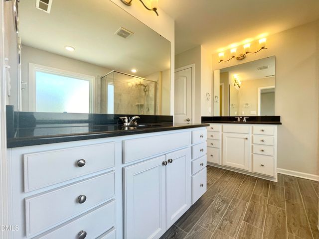 870 Tunisian Drive, Apex, NC 27523