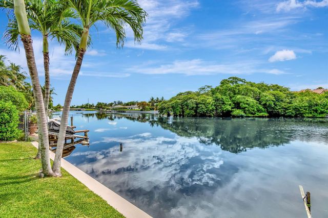 302 Venice Drive, Boynton Beach, FL 33426