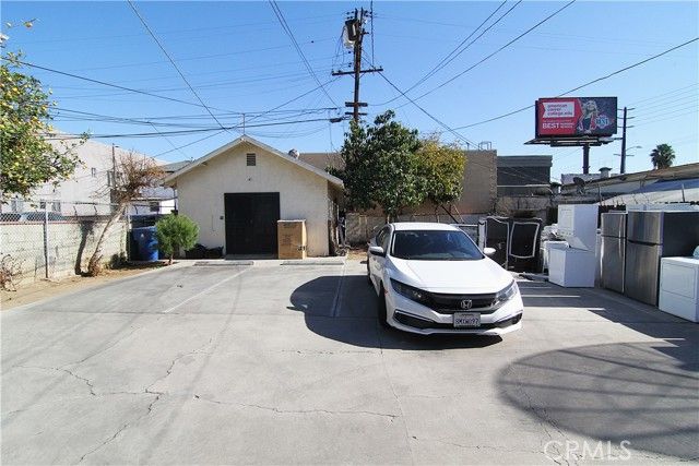 1108 N Kenmore Avenue, Los Angeles, CA 90029