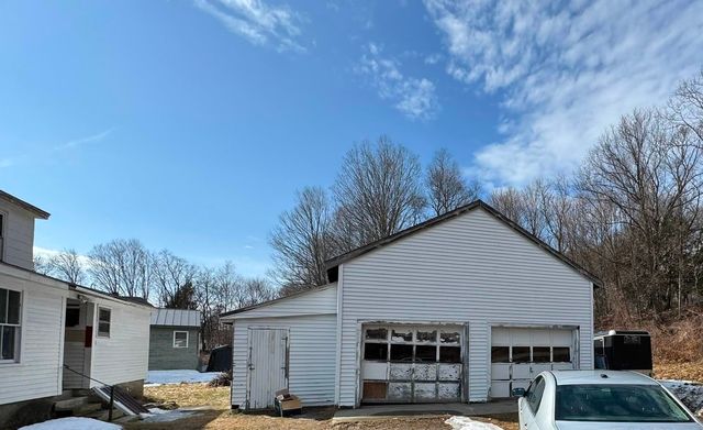 66 Winter Street, Newport, NH 03773