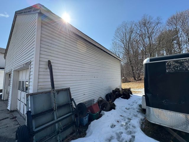 66 Winter Street, Newport, NH 03773