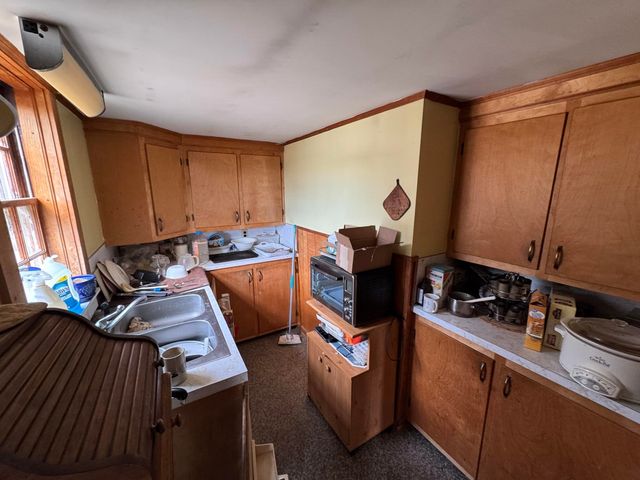 66 Winter Street, Newport, NH 03773