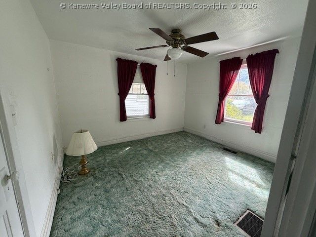 3308 Staunton Avenue Se, Charleston, WV 25304