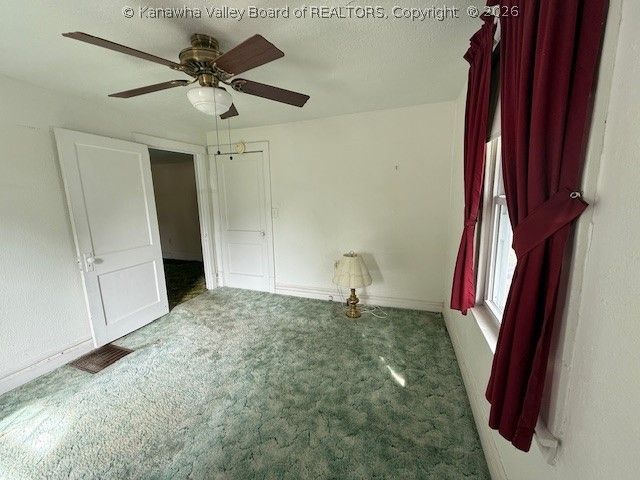 3308 Staunton Avenue Se, Charleston, WV 25304