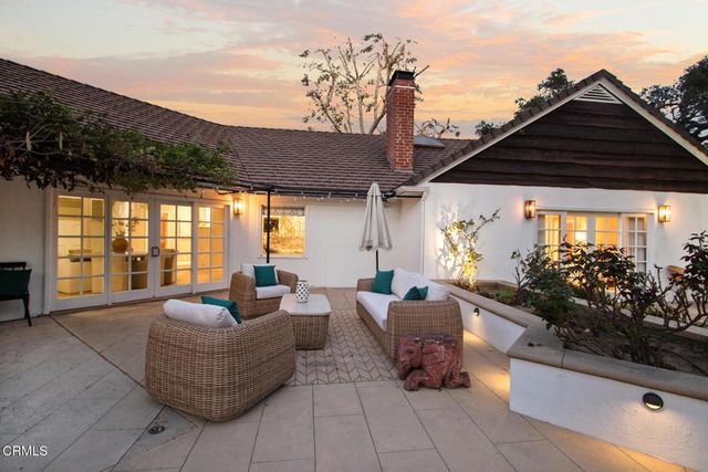 3390 Lombardy Road, Pasadena, CA 91107