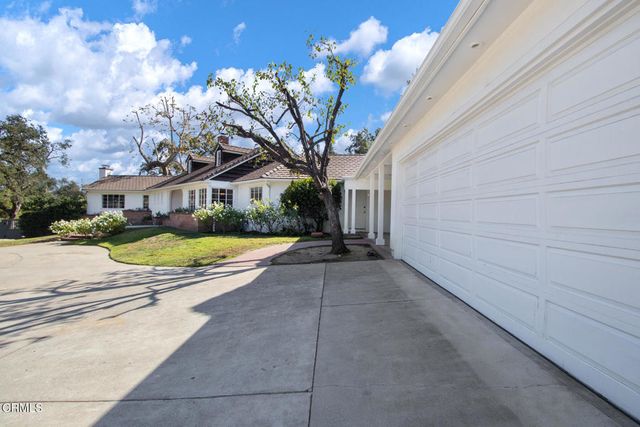 3390 Lombardy Road, Pasadena, CA 91107