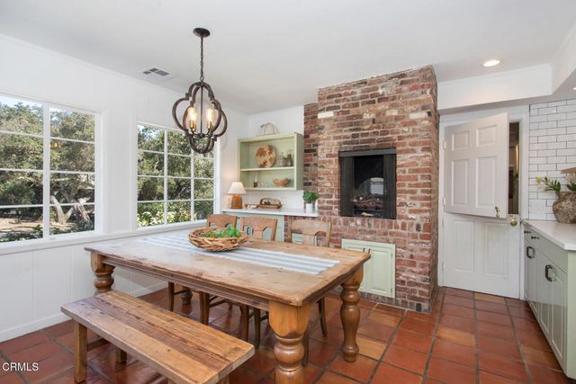 3390 Lombardy Road, Pasadena, CA 91107