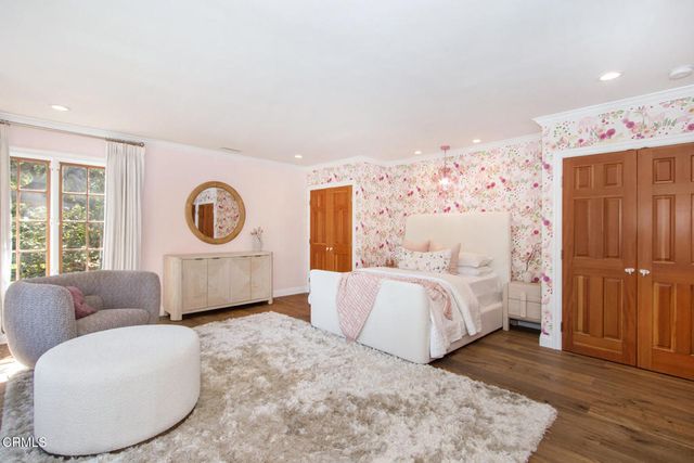 3390 Lombardy Road, Pasadena, CA 91107