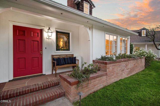 3390 Lombardy Road, Pasadena, CA 91107