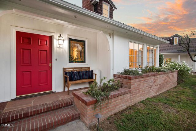 3390 Lombardy Road, Pasadena, CA 91107
