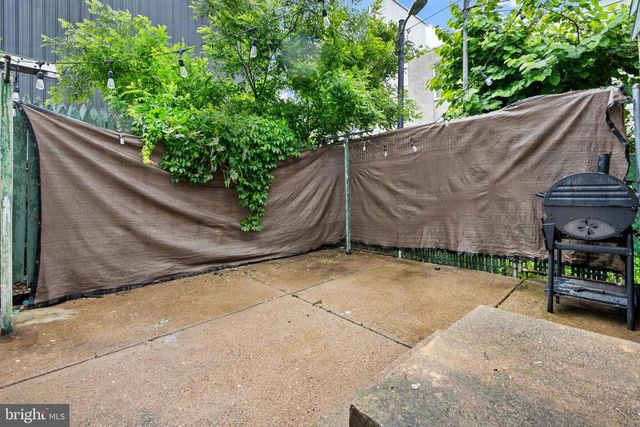 2529 E ALBERT ST, Philadelphia, PA 19125