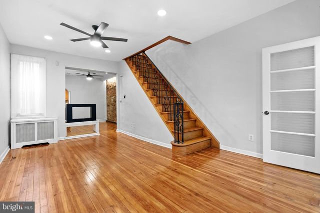 2529 E ALBERT ST, Philadelphia, PA 19125