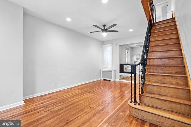 2529 E ALBERT ST, Philadelphia, PA 19125