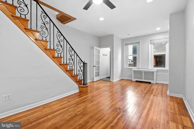 2529 E ALBERT ST, Philadelphia, PA 19125
