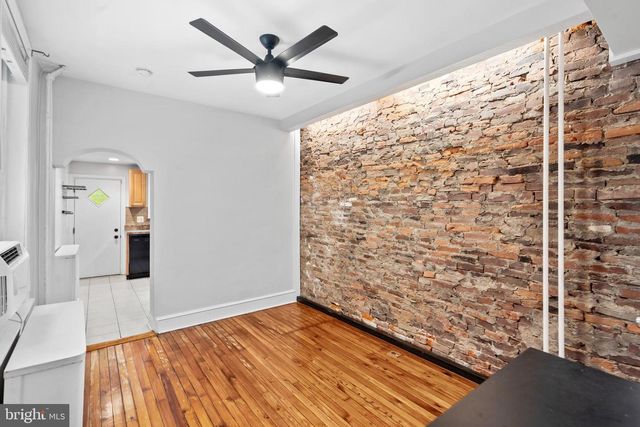 2529 E ALBERT ST, Philadelphia, PA 19125