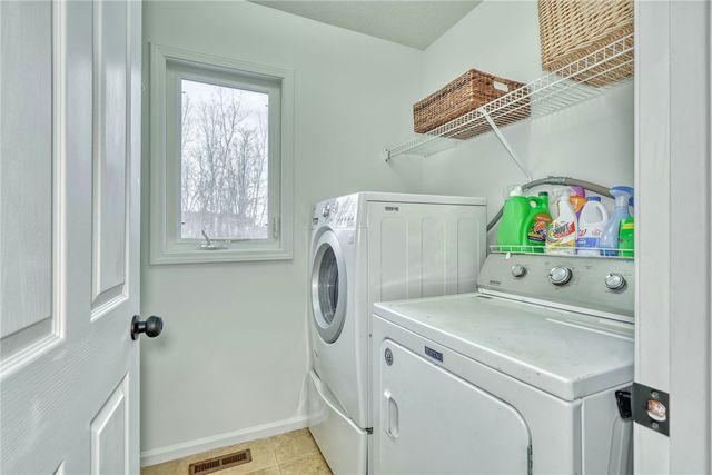 6131 La Frank Drive, Ontario, NY 14519