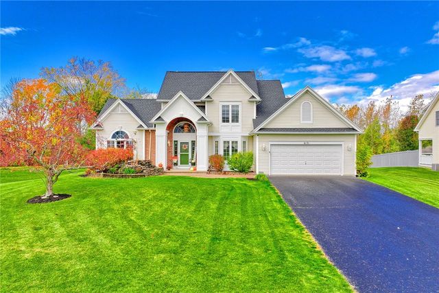 6131 La Frank Drive, Ontario, NY 14519