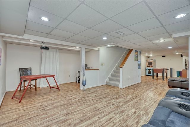 6131 La Frank Drive, Ontario, NY 14519