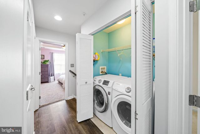 1816 HONEYSUCKLE CT, Downingtown, PA 19335