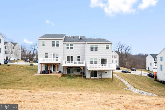 1816 HONEYSUCKLE CT, Downingtown, PA 19335