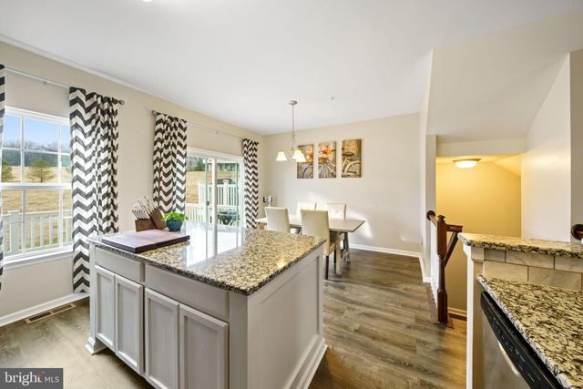 1816 HONEYSUCKLE CT, Downingtown, PA 19335