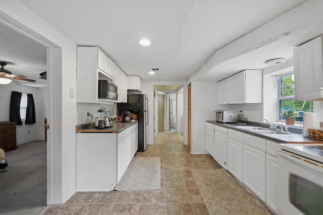 4142 PINE Avenue, Erie, PA 16504