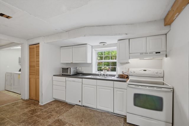 4142 PINE Avenue, Erie, PA 16504