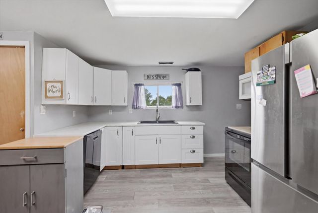 4142 PINE Avenue, Erie, PA 16504