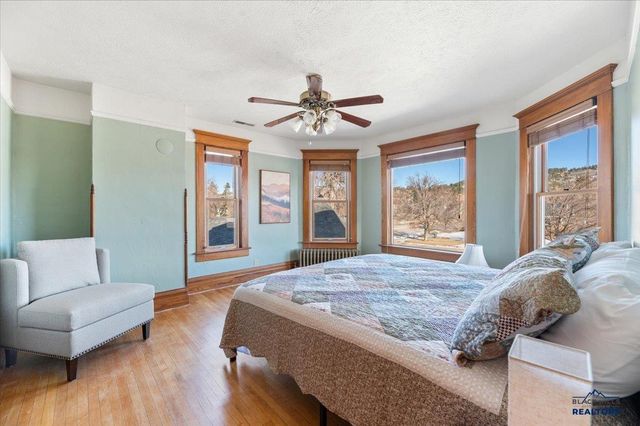 735 8th Street, Spearfish, SD 57783