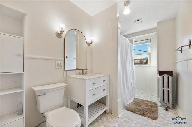 735 8th Street, Spearfish, SD 57783