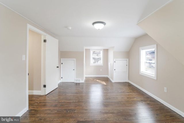 820 MARKET ST, Mount Ephraim, NJ 08059