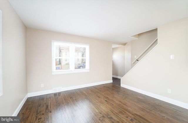 820 MARKET ST, Mount Ephraim, NJ 08059