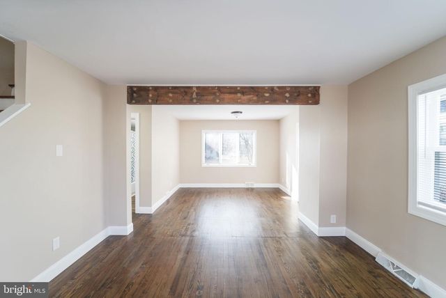 820 MARKET ST, Mount Ephraim, NJ 08059