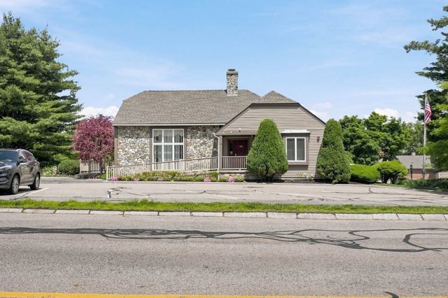 2604 Lewis O Gray Dr 2604, Saugus, MA 01906