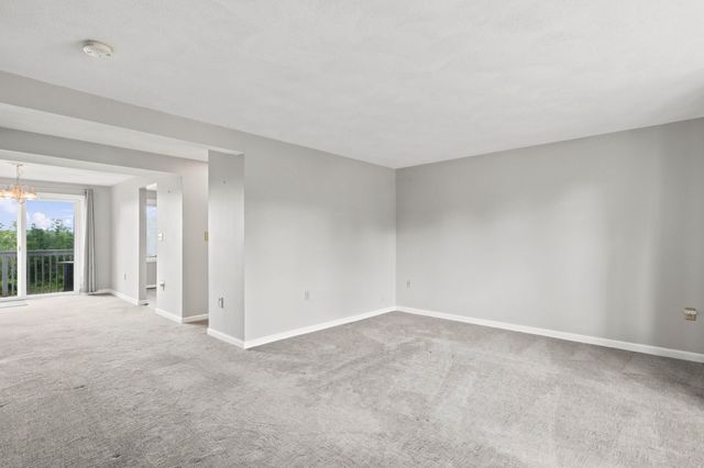 2604 Lewis O Gray Dr 2604, Saugus, MA 01906