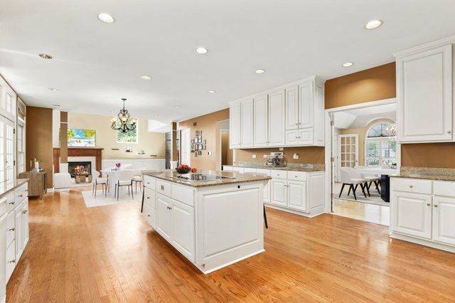 312 Westridge Road, Joliet, IL 60431