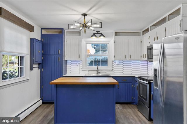 7510 SOMERSET TER, Frederick, MD 21702