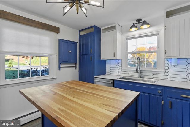 7510 SOMERSET TER, Frederick, MD 21702