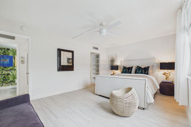 2860 S Ocean Boulevard 209, Palm Beach, FL 33480