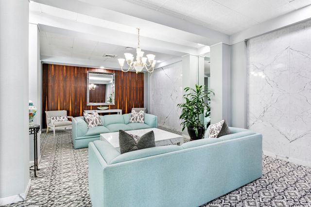 2860 S Ocean Boulevard 209, Palm Beach, FL 33480