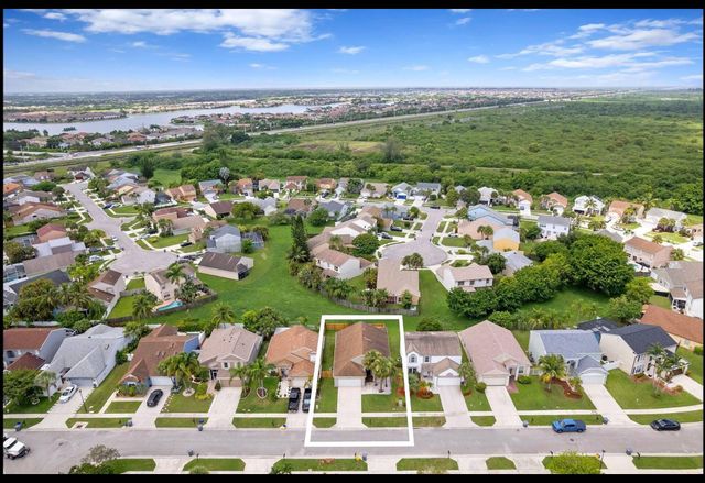 22449 Middletown Drive, Boca Raton, FL 33428