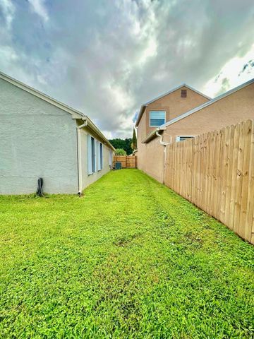 22449 Middletown Drive, Boca Raton, FL 33428
