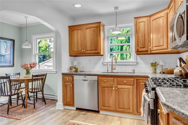 150 Burbank Drive, Amherst, NY 14226
