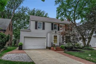 150 Burbank Drive, Amherst, NY 14226