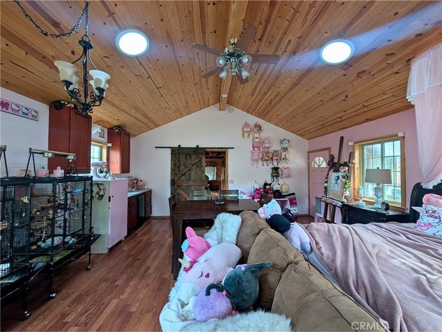 1901 Bernina Dr, Pine Mountain Club, CA 93222