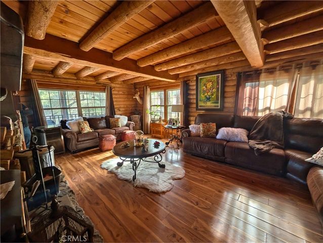 1901 Bernina Dr, Pine Mountain Club, CA 93222