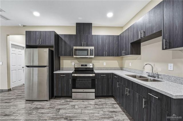 1804 W Ramirez Street W, Mission, TX 78572