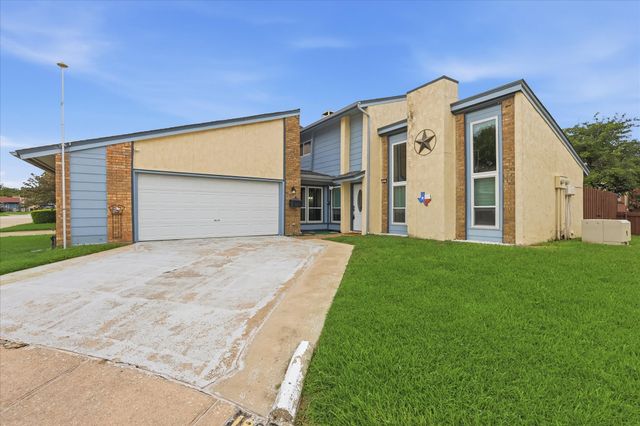 1813 Greenspring Circle, Garland, TX 75044