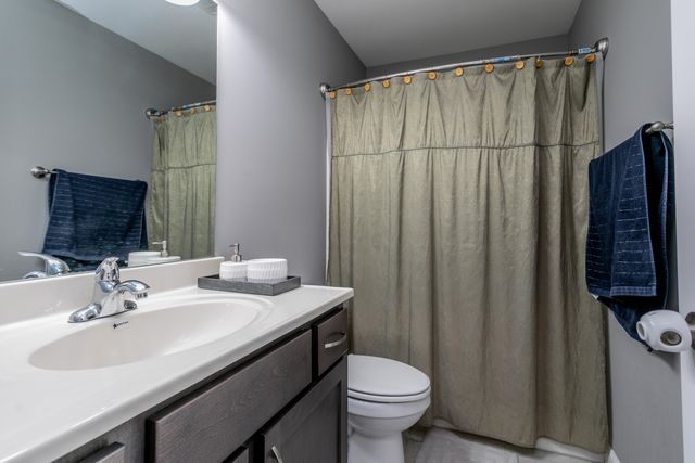 626 ARMITAGE DR, Columbia, MO 65202